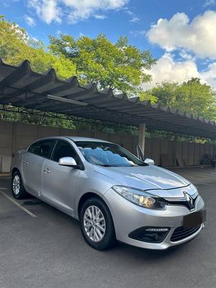 RENAULT FLUENCE 2.0 DYNAMIQUE 16V FLEX 4P AUTOMÁTICO RENAULT FLUENCE 2.0 DYNAMIQUE 16V FLEX 4P AUTOMÁTICO